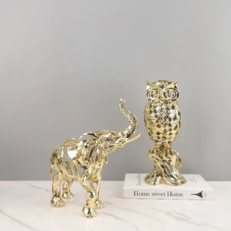 Art Craft Lion - Metal Crafts Artificial Animal Sculpture Golden