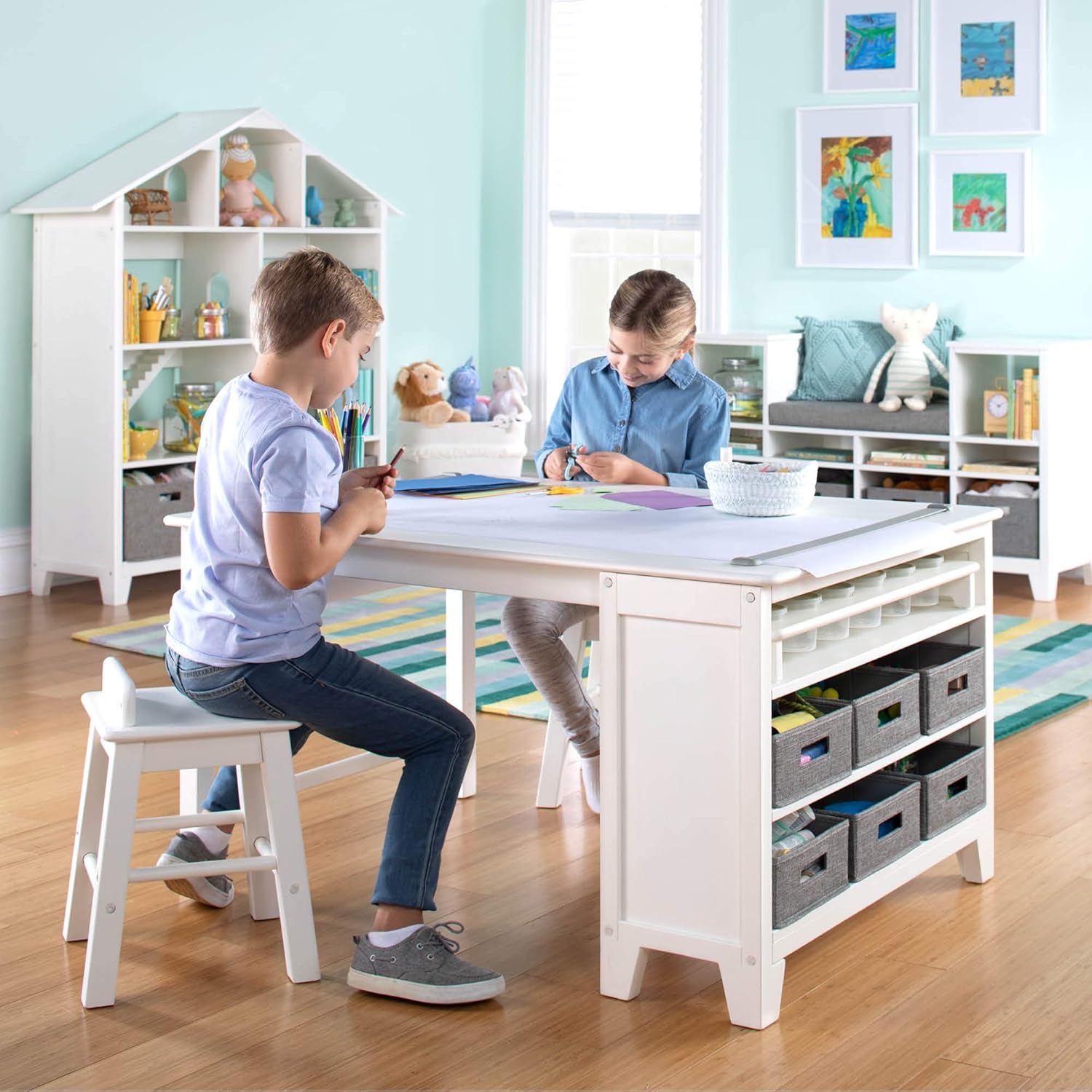 Kids' Art Table and Chair Set  – обзор и цена School Of Art X Craft