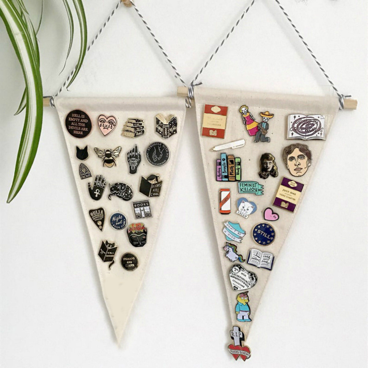 2pcs Badge Brooch Display Bann – обзор и цена Exhibition Of Art And Craft