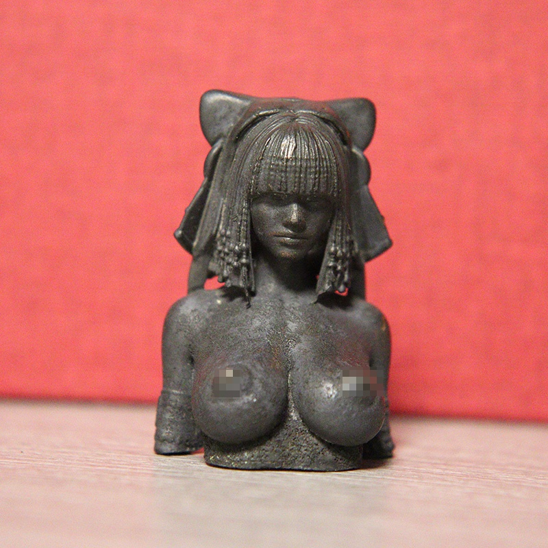 Naked Busty Beauty Girl Statue – обзор и цена Queen Art Craft