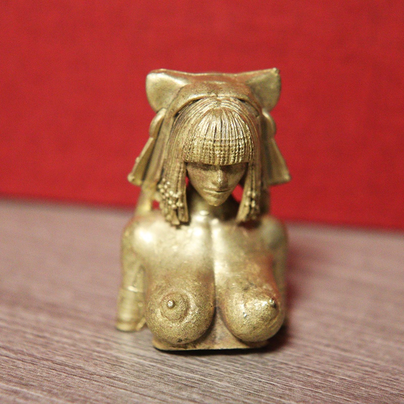 Naked Busty Beauty Girl Statue – обзор и цена Queen Art Craft